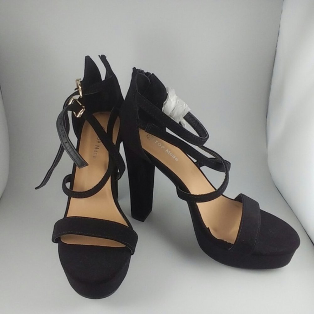 New Top Moda Heels Black Solid Shoes NWOT Size…